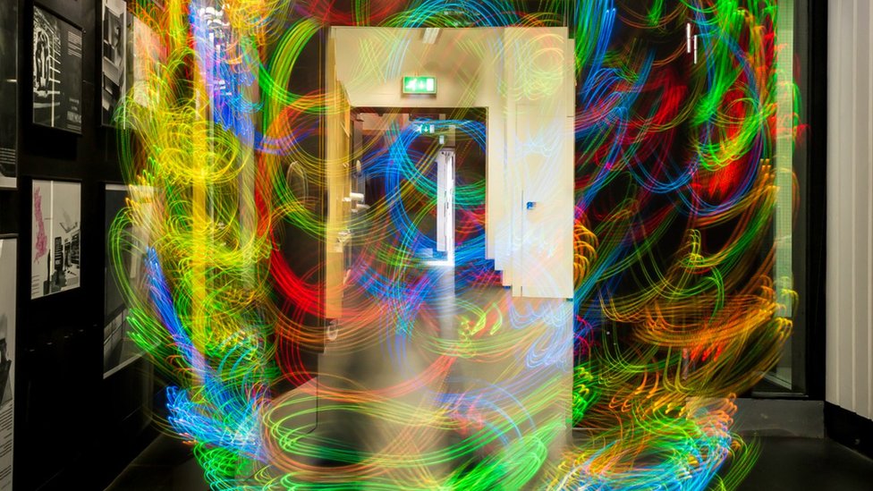 Life to Invisible Wireless