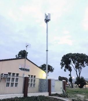 Fury over Edgemead cell mast